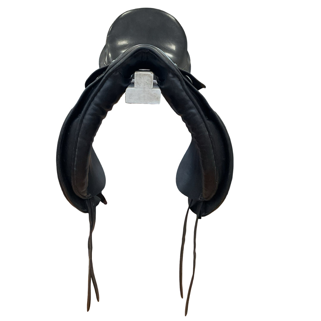 17.5" County Competitor Med/Wide Used Dressage Saddle - H