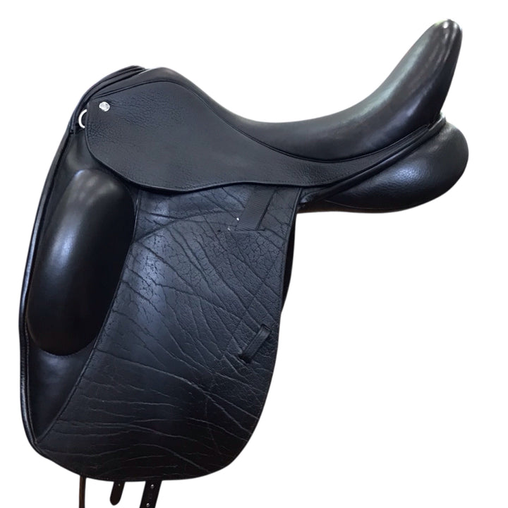18" Custom Saddlery Icon Star Med/Wide Used Dressage Saddle - H