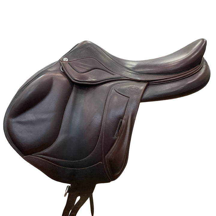 18-18.5" Devoucoux Chiberta Lab Medium Used Hunter/Jumper Saddle