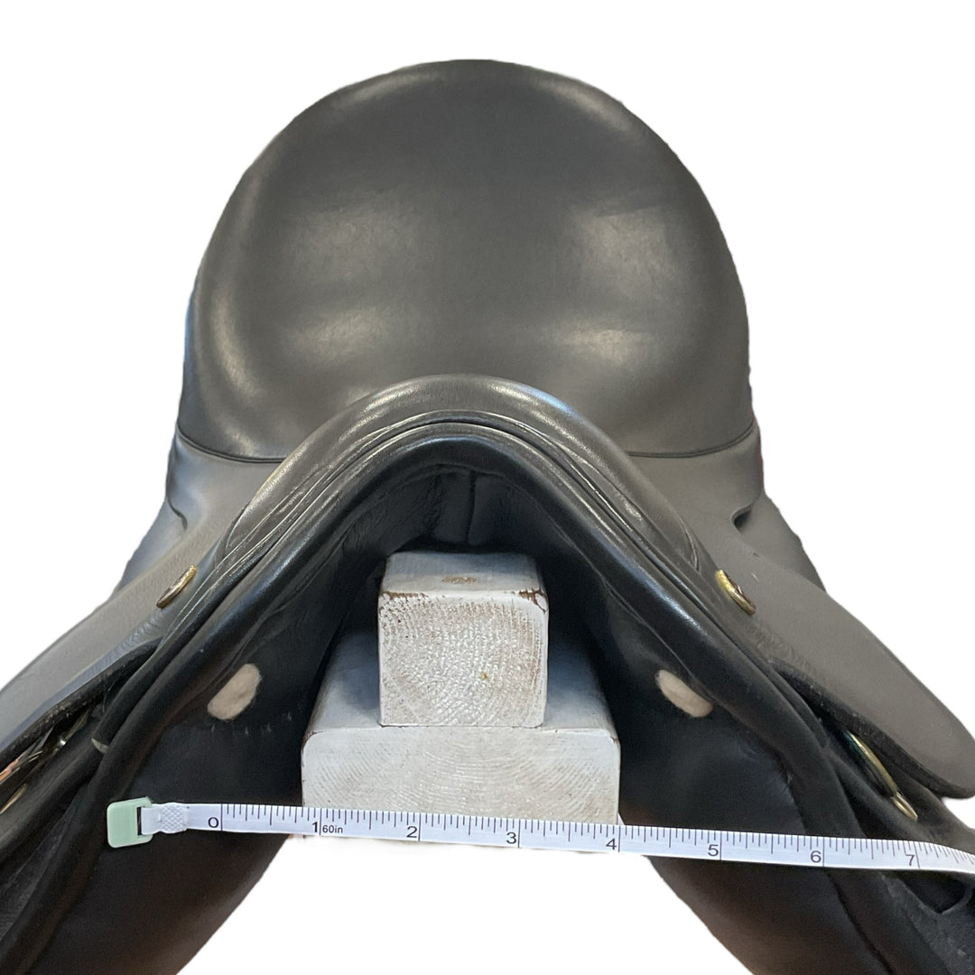 18" Lovatt & Ricketts Oxford Wide Used Dressage Saddle - H