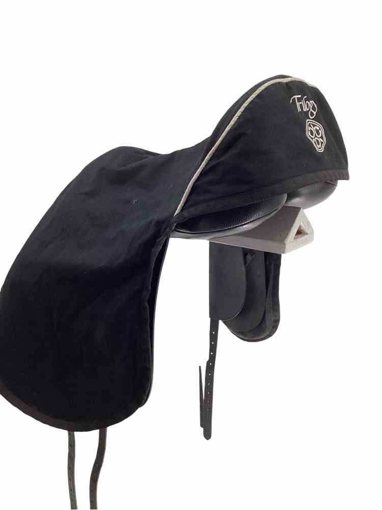 18" Trilogy used dressage saddle