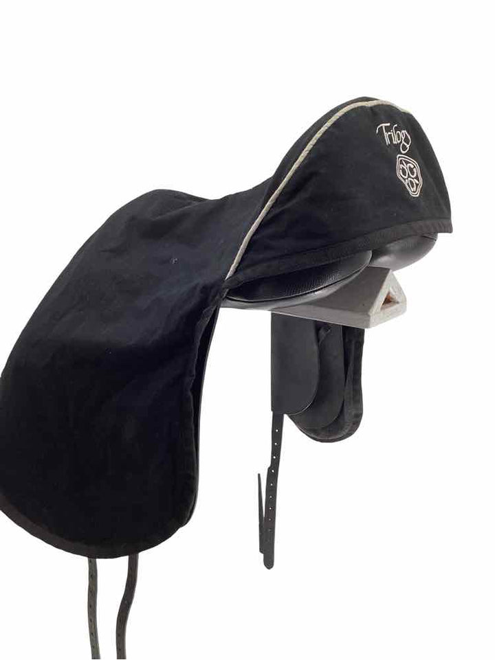 18" Trilogy used dressage saddle