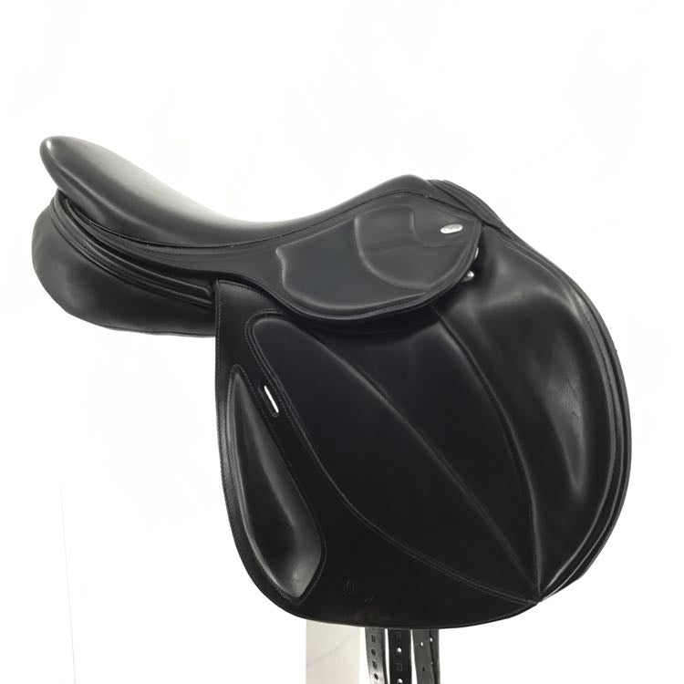 17.5" Ryder mono flap jumping saddle B