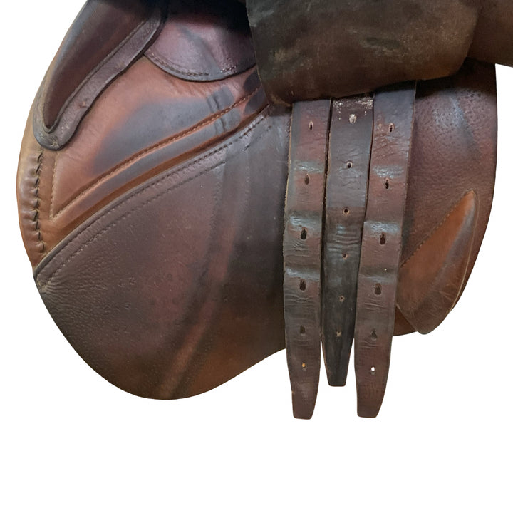 17" CWD SE01 Medium Used Hunter/Jumper Saddle