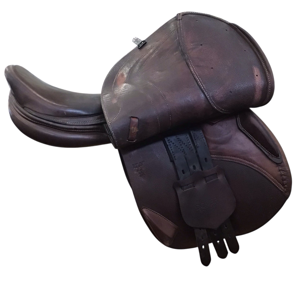 17.5" Dover Circuit Premier Medium Used Hunter/Jumper Saddle - H