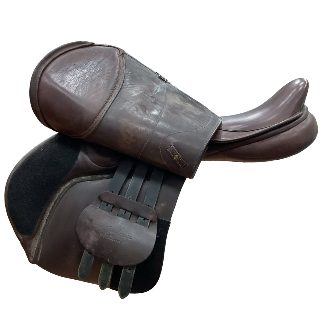 17" M. Toulouse Platinum Legano Medium Used Hunter/Jumper Saddle - H