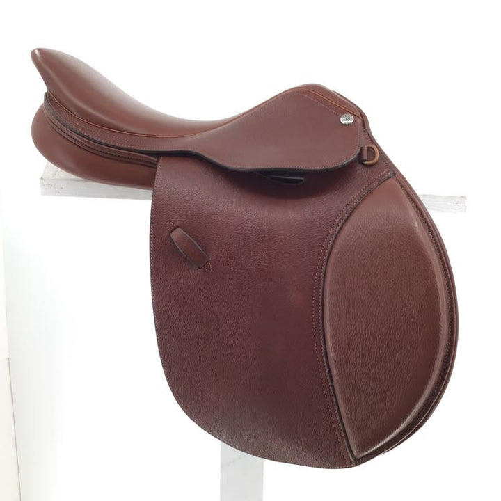 17" St Lourdes used close contact saddle B