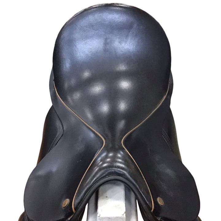 17" Crosby Prix St. George Wide Used Dressage Saddle - H