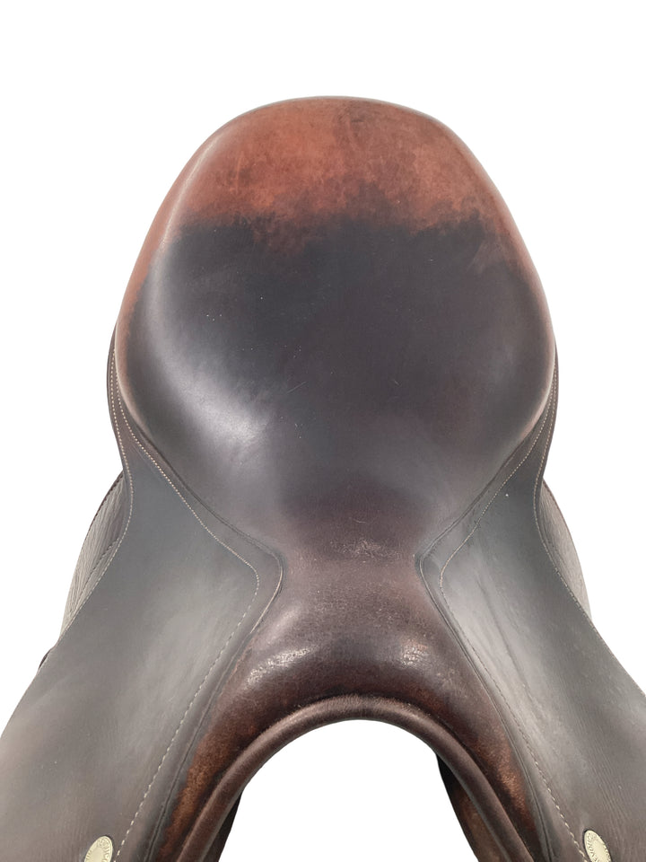 17" Devoucoux used close contact saddle