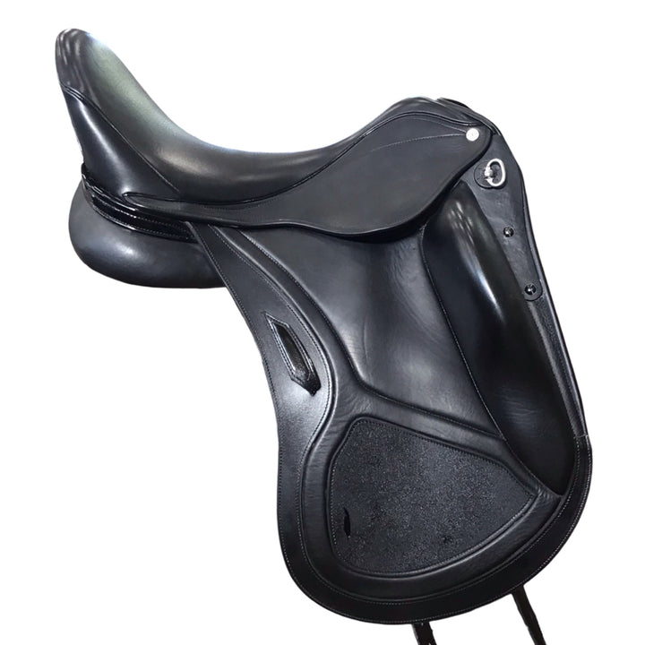 17.5" Aviar Rook 2.0 Medium Demo Condition Dressage Saddle - H