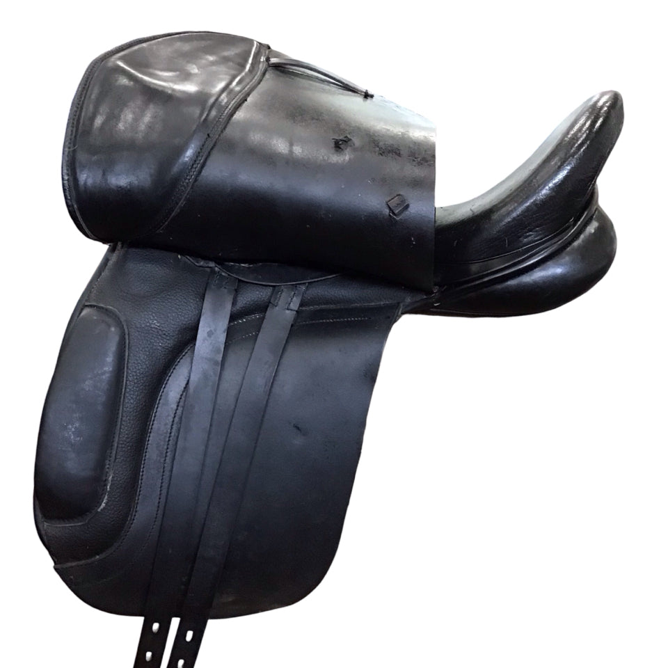 17.5" State Line Cambridge Wide Used Dressage Saddle - H