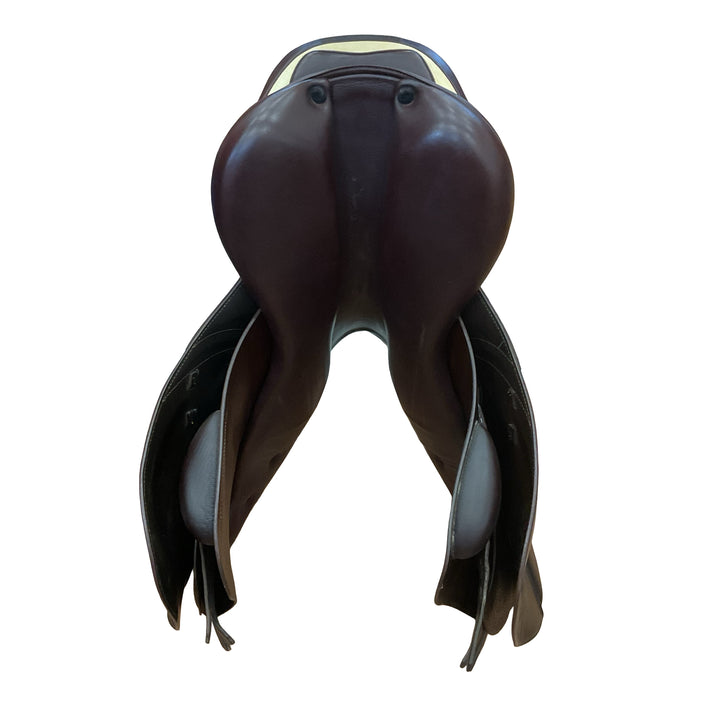 17" Prestige Meredith 33cm Medium Used Hunter/Jumper Saddle