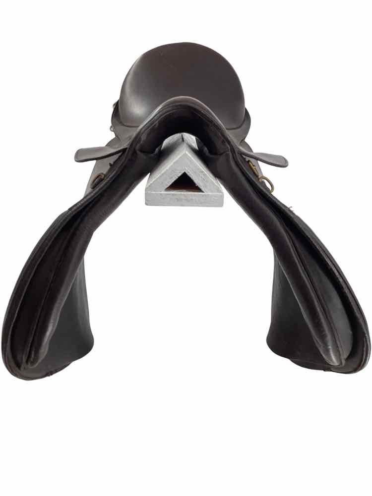 17" Collegiate used all purpose saddle B