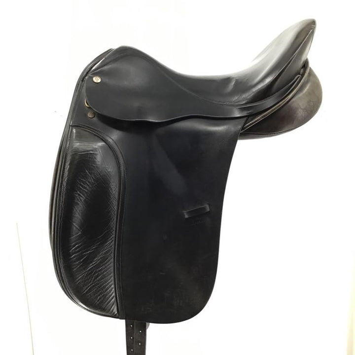 17" Centaur used dressage saddle B
