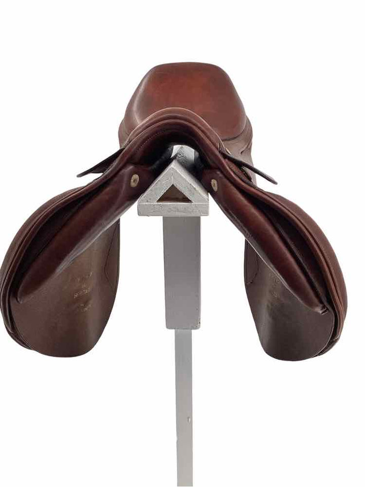 17.5" Heythrop Heritage used close contact saddle B
