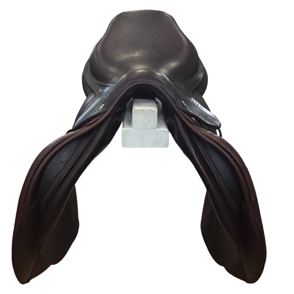 17.5" CWD SE03 Medium Used Hunter/Jumper Saddle - H