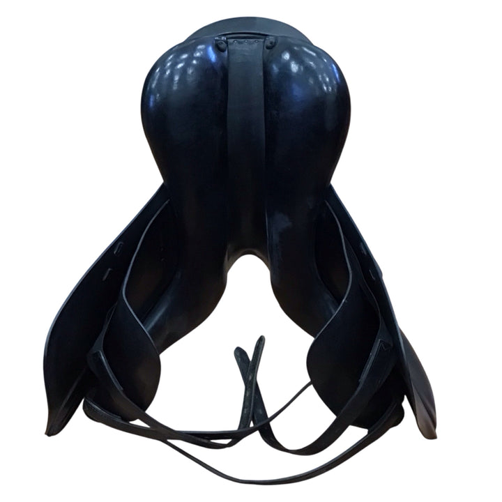17.5" Amerigo Medium Used Dressage Saddle - H