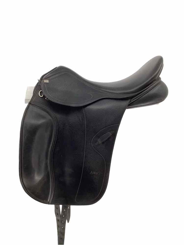 18.5" Anky used dressage saddle B