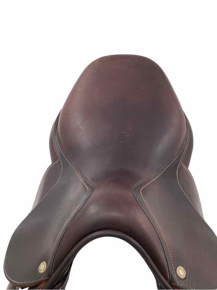17" Devoucoux Biarritz used close contact saddle B