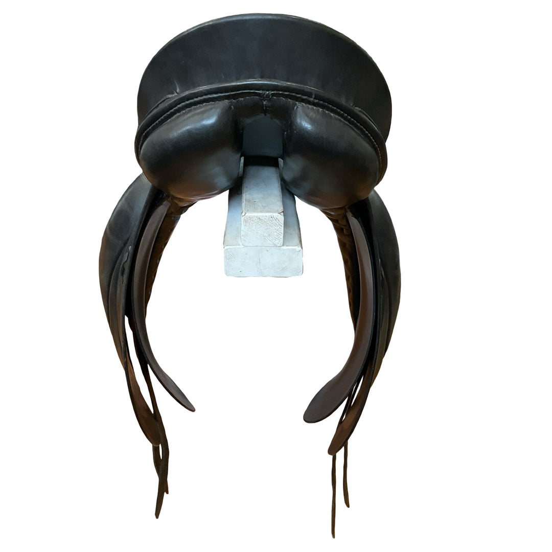 17.5" Passier Grand Gilbert Wide Used Dressage Saddle