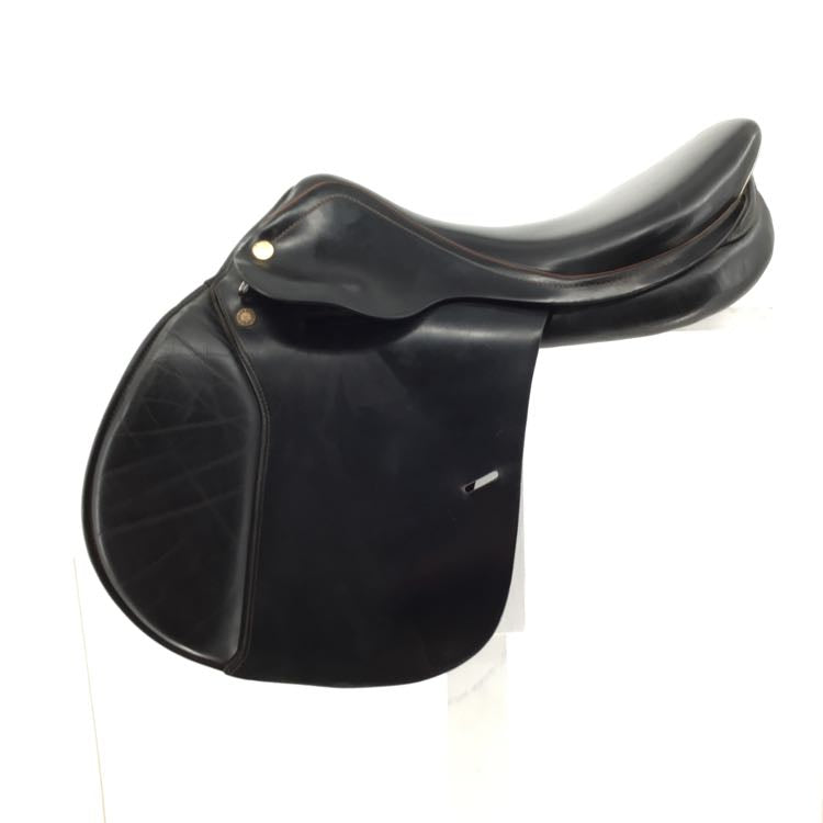 18" Prestige close contact saddle B