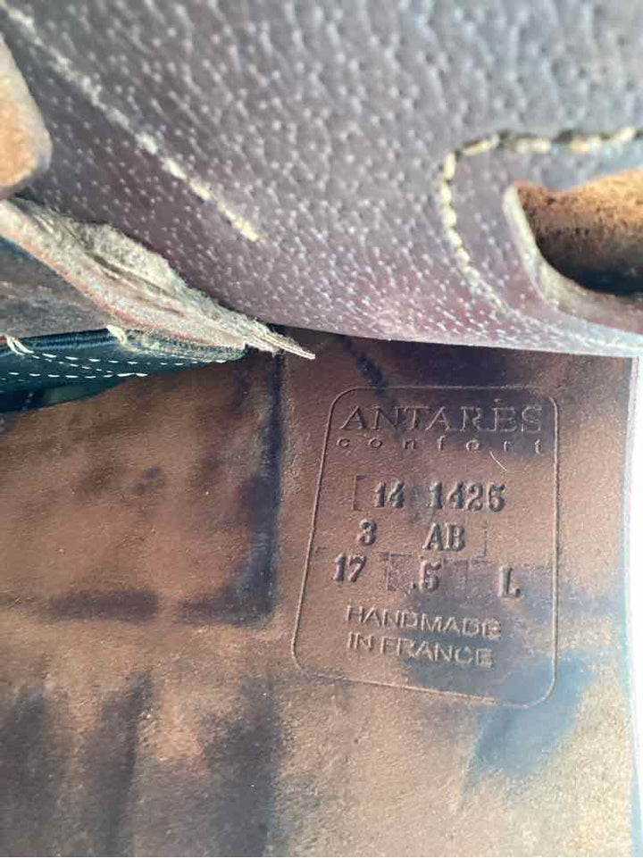 17.5" Antares Custom Comfort jump saddle used