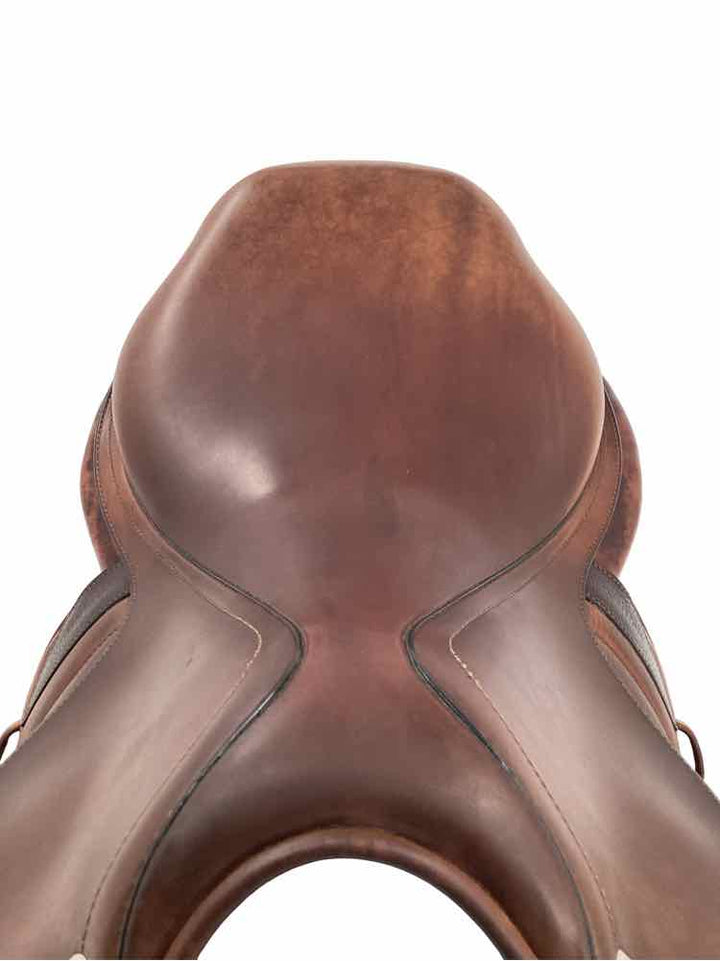 17.5" CWD used close contact saddle B