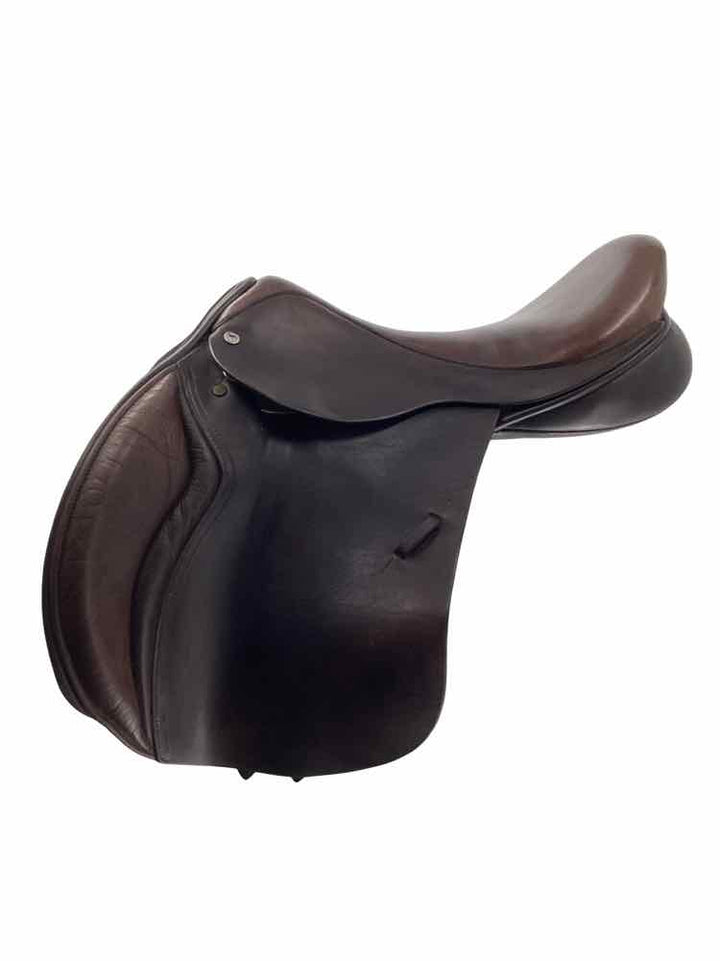 18.5" Black country Quantum used close contact saddle