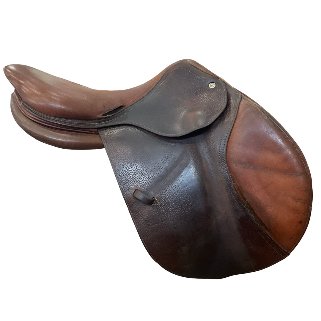 17" CWD SE01 Medium Used Hunter/Jumper Saddle