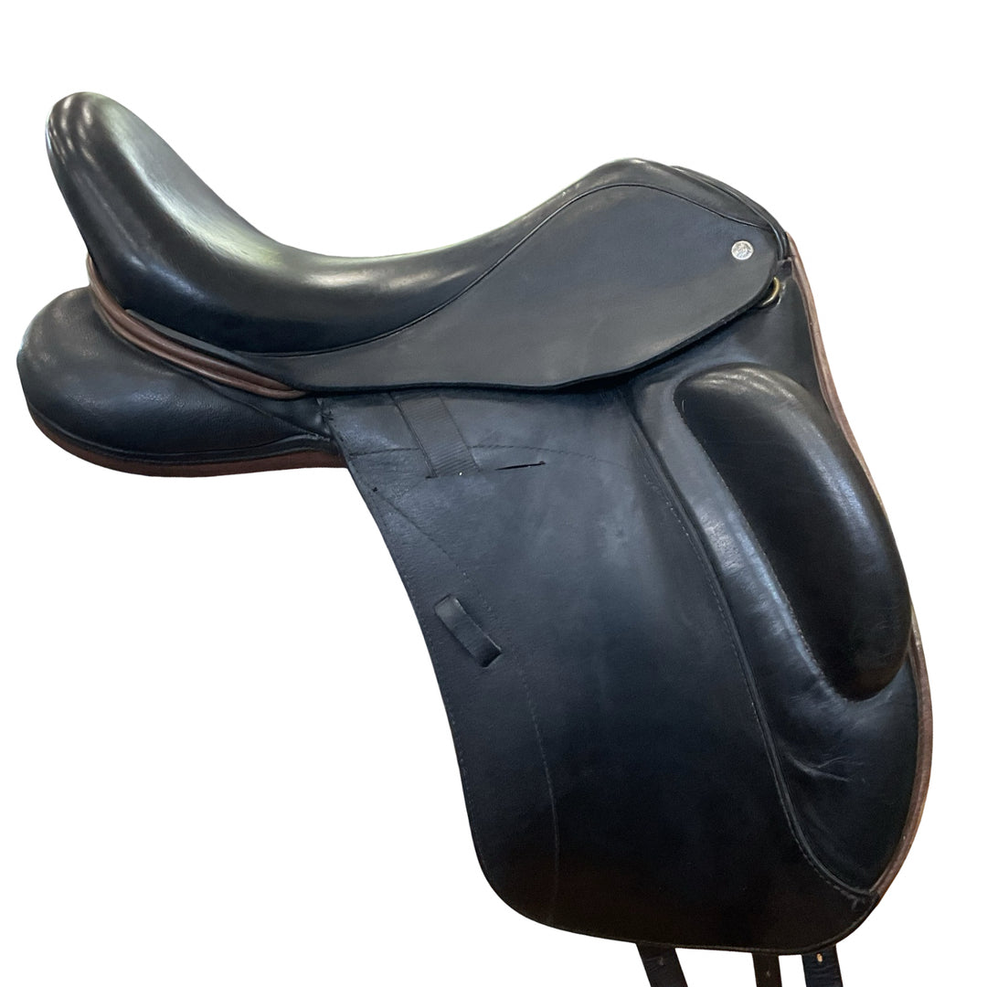 17.5" Custom Saddlery Wolfgang Omni Narrow Used Dressage Saddle