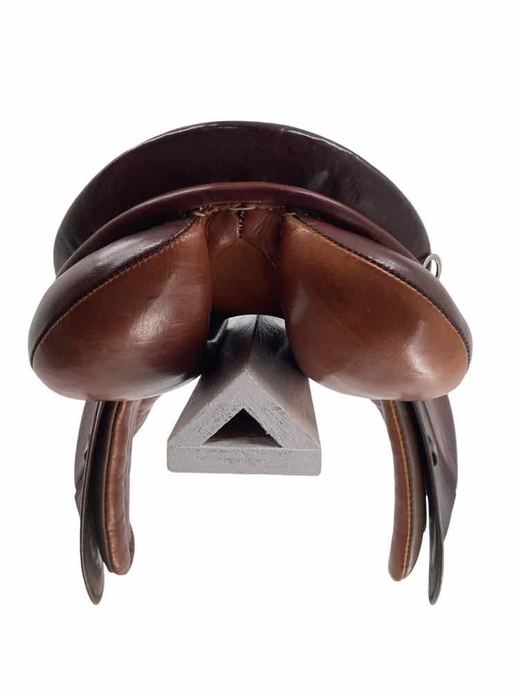 18" Stubben wide all purpose saddle