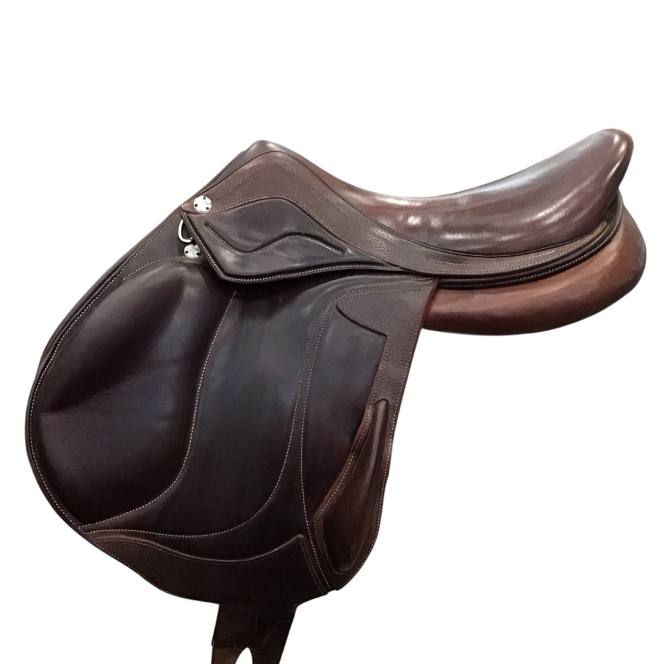 17.5" Devoucoux Chiberta Lab Medium Used Hunter/Jumper Saddle - H