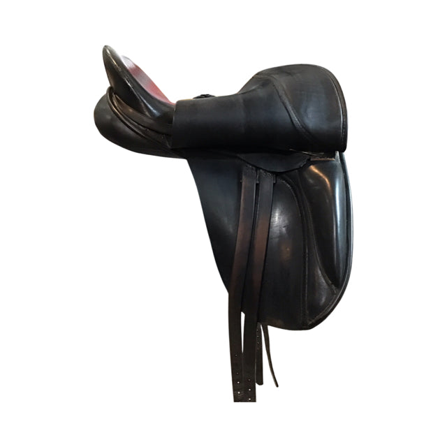 18" Centaur Medium Tree Used Dressage Saddle - C