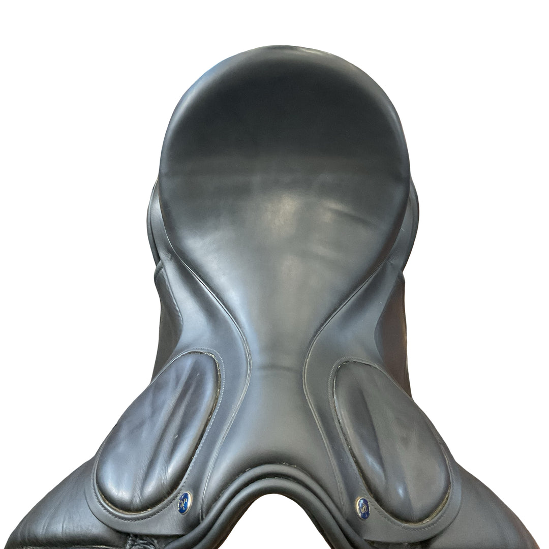 17" Hulsebos Dress CC Med/Wide Used Dressage Saddle