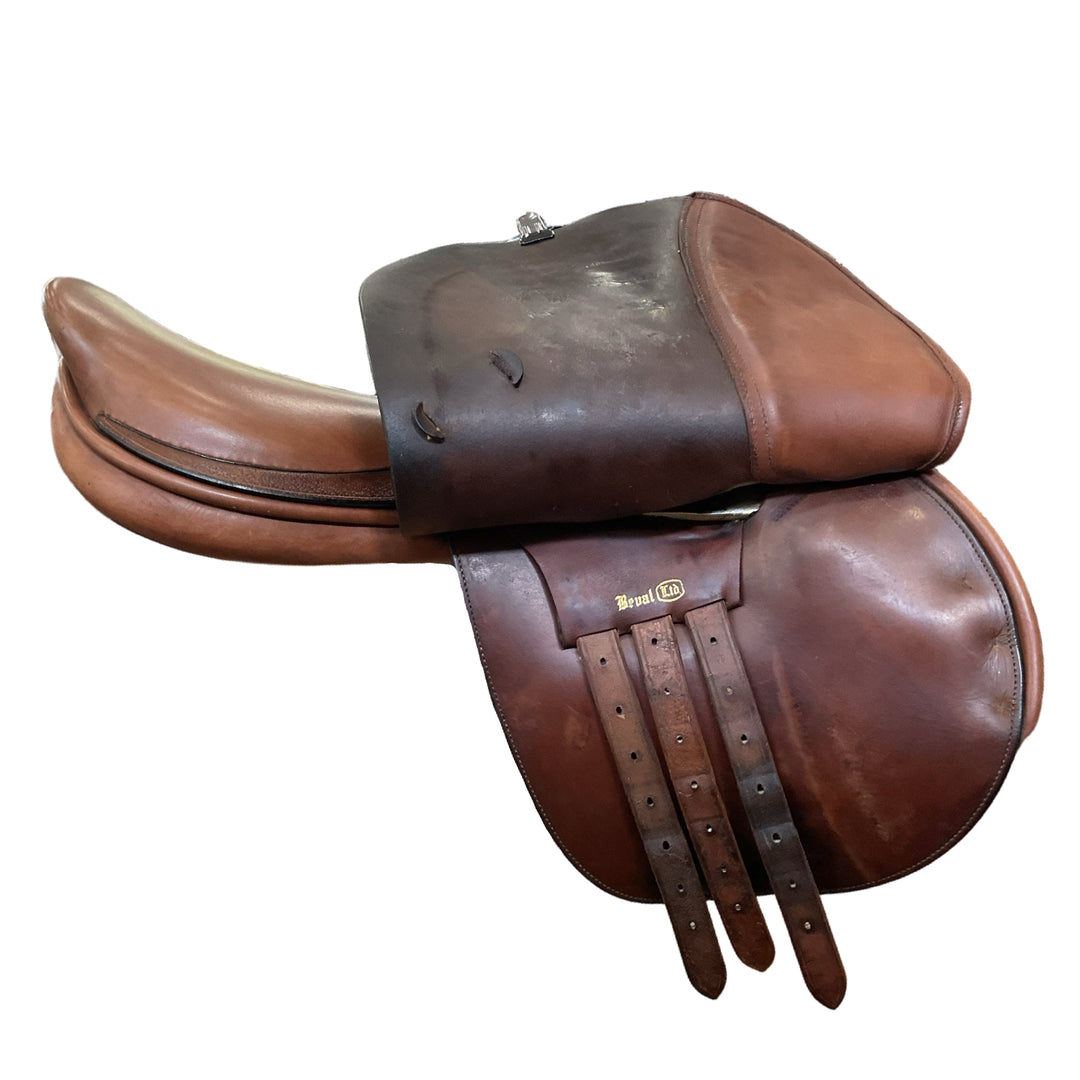 17" Beval Medium Used Hunter/Jumper Saddle