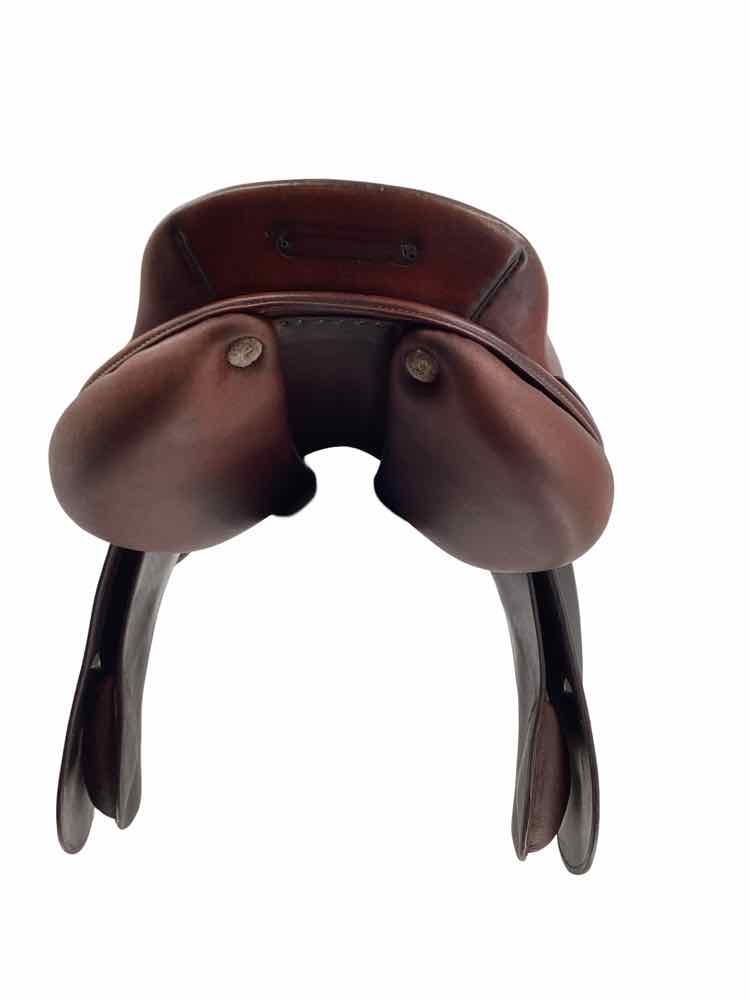 17" BDH used close contact saddle B