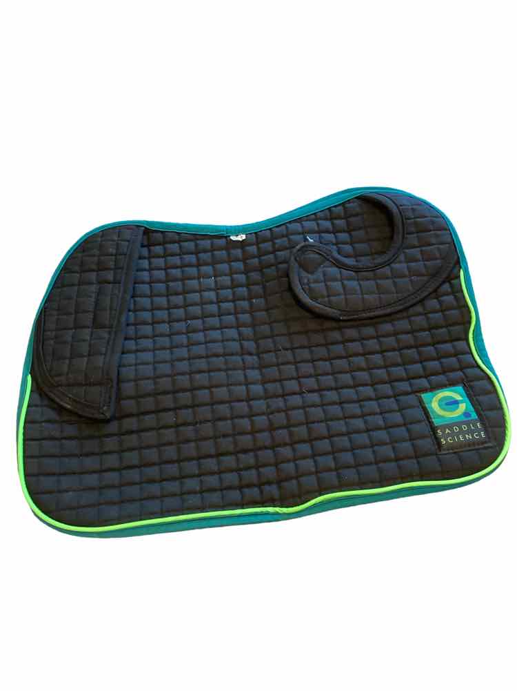 EQ SADDLE SCIENCE 24" Signature Square Pad USED B