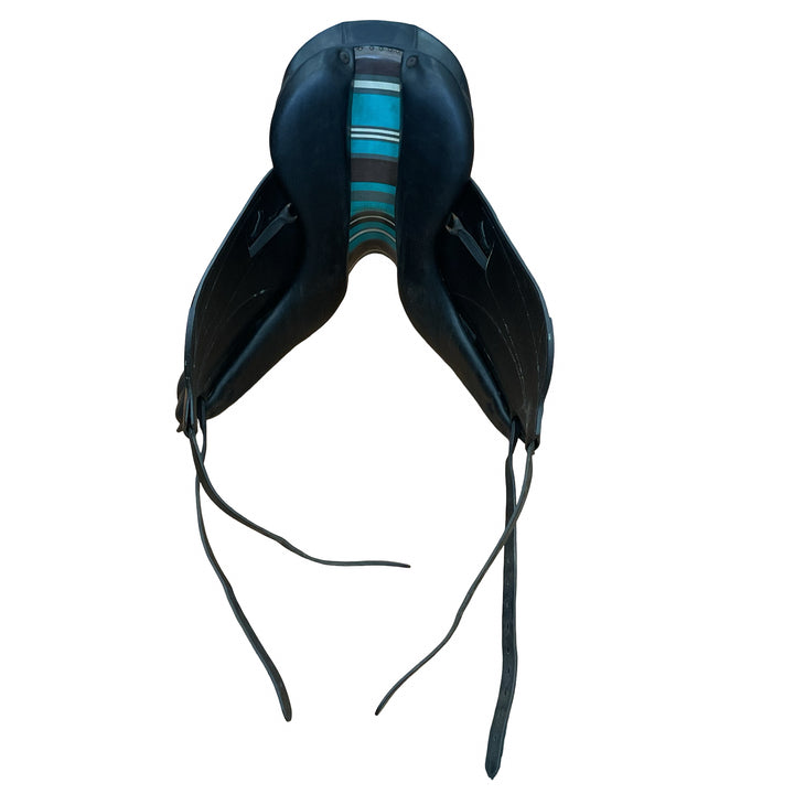 17" Voltaire Adelaide Medium Used Dressage Saddle