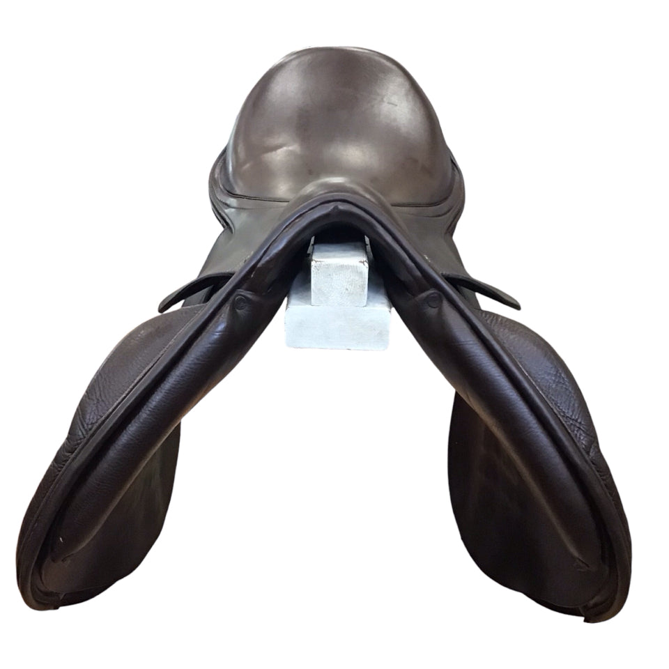 17" Stubben Zaria De Luxe 30cm Medium Used Hunter/Jumper Saddle - H