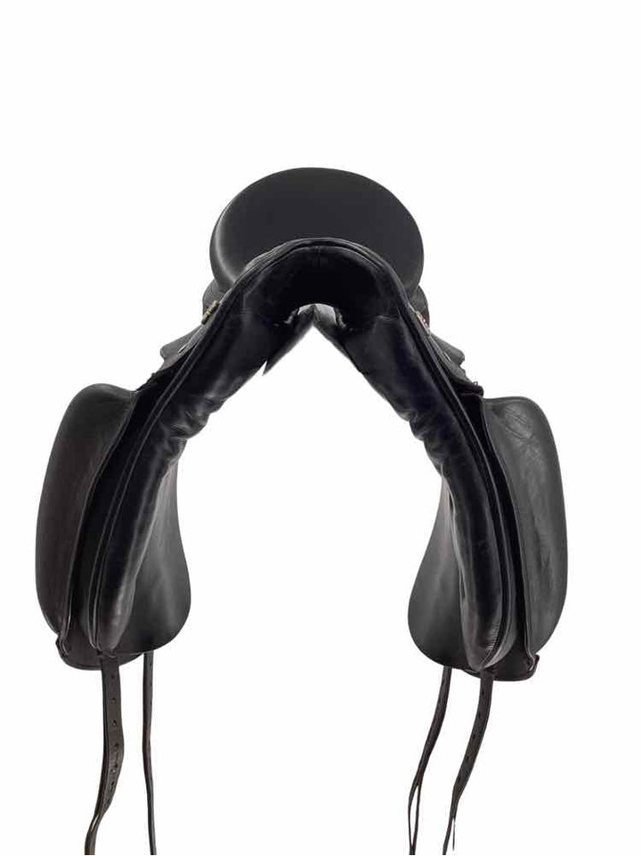 17.5" Kieffer used dressage saddle B