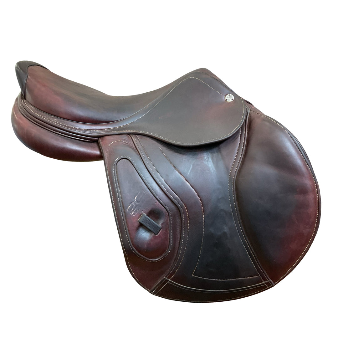17.5" CWD SE29 Hunter 2Gs Medium Used Hunter/Jumper Saddle