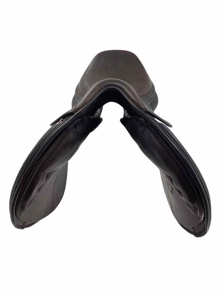 17" Royal Heritage adjustable tree used close contact saddle B
