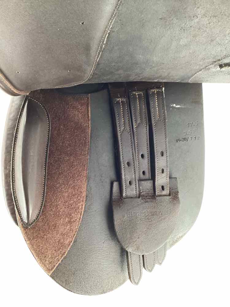 17.5" HDR used close contact saddle B