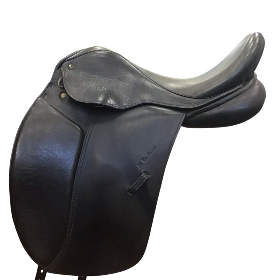 17.5" M. Toulouse Aachen Medium Used Dressage Saddle - H