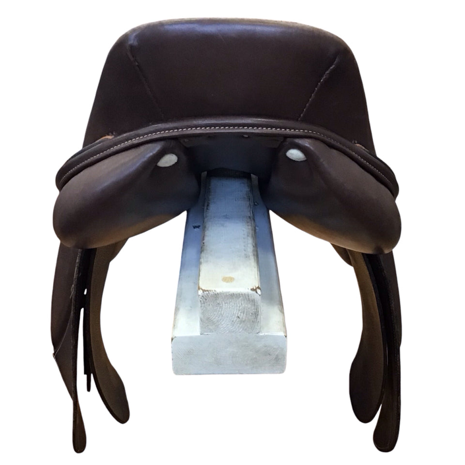 17" HDR Memor-X Medium Used Hunter/Jumper Saddle - H