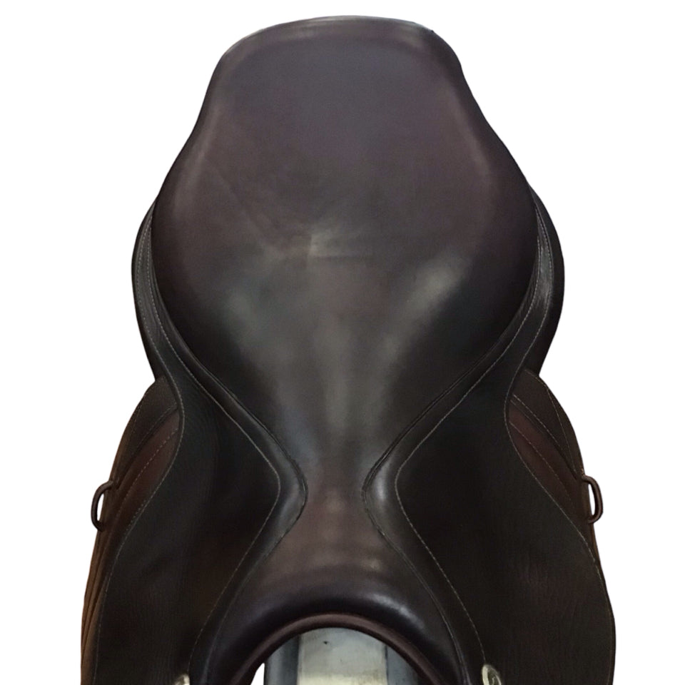 17.5" CWD SE03 Medium Used Hunter/Jumper Saddle - H