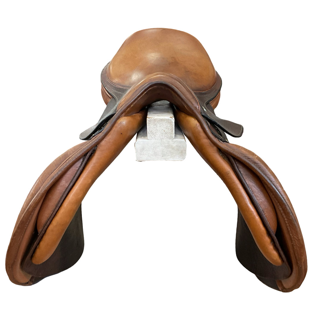 17" Beval Medium Used Hunter/Jumper Saddle
