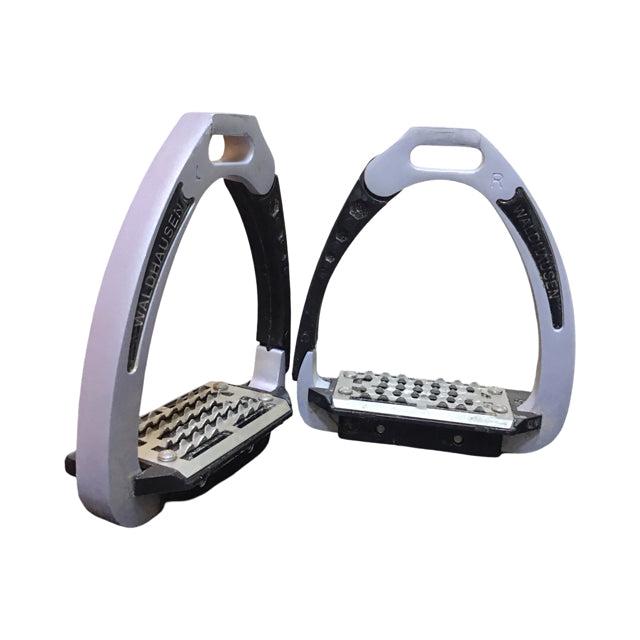 Waldhausen 4.25" Pro Safety Stirrups USED