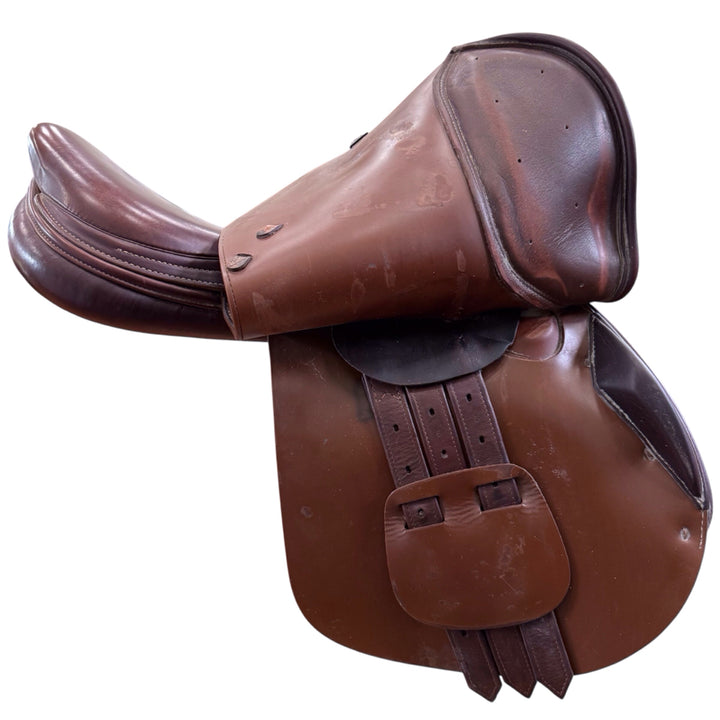 17" Prestige 33cm Medium Used Hunter/Jumper Saddle - H