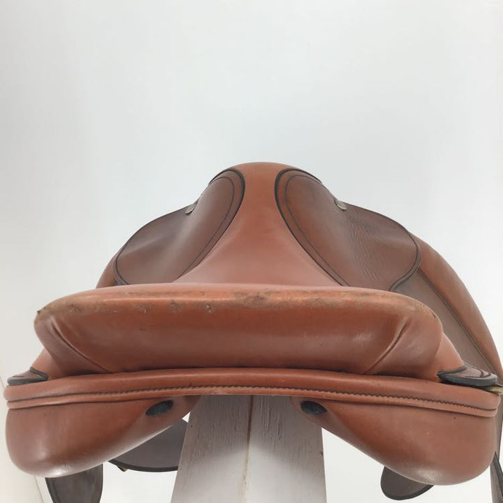 17" Crosby XL used close contact saddle B